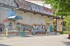 Los graffitis en las bardas.
