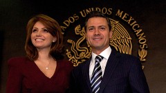 El presidente Enrique Peña Nieto encabezó la ceremonia en la que su esposa, Angélica Rivera, asumió la presidencia del Consejo Ciudadano del DIF.