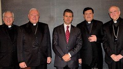 El presidente Enrique Peña se reunió con los cardenales mexicanos José Francisco Robles Ortega, Norberto Rivera Carrera, Juan Sandoval Íñiguez y Javier Lozano Barragán, quienes externaron al primer mandatario la importancia de fortalecer la educación.