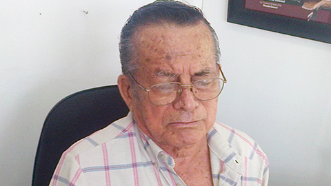 El profesor Ignacio Herrera Muñoz, director vitalicio de la Casa de la Crónica, destaca - dia-541