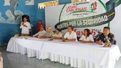 En la reunión se revisaron los resultados de la campaña “Juntos por la Seguridad”, concluyendo que el robo a bordo de los autobuses de las líneas Mayab y Oriente, que cubren las rutas Cancún-Chiquilá-Chiquilá-Cancún, disminuyó hasta 97 por ciento los últimos cuatro meses.