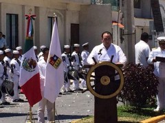 En su visita a Isla Mujeres, el gobernador se reunió con autoridades encargadas del tema de seguridad para planear las estrategias durante la realización del Tianguis Turístico 2014.