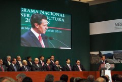 El Programa Nacional de Infraestructura 2014-2018, contempla, entre otros, el proyectos del Tren Transpeninsular en Quintana Roo y Yucatán.