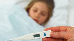 La Secretaría de Salud recomendó a la población a no exponerse a cambios drásticos de clima y proteger del frío a niños, mujeres embarazadas y adultos mayores para evitar enfermedades respiratorias.