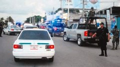 El Sindicato de Taxistas “Andrés Quintana Roo”  inició el retiro de vidrios polarizados y colaboración ebn los retenes itinerantes para disminuir la inseguridad en la ciudad.