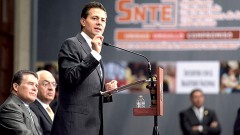 Enrique Peña Nieto expresó su amplio reconocimiento al SNTE por su respaldo al impulso transformador, que el gobierno de la República se ha trazado.