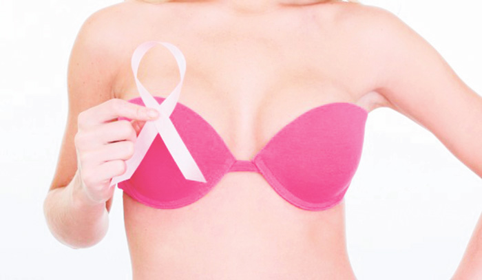 El 95 por ciento de las pacientes a quienes se les detecta el cáncer de mama a tiempo, se recuperan, de ahí la importancia en realizarse una revisión mamaria para la atención oportuna del caso.