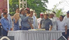 El gobernador Roberto Borge celebró ayer sus 35 años en la comunidad de Chanchén 