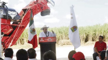 Roberto Borge refrendó su compromiso para seguir apoyando a productores cañeros de Quintana Roo.
