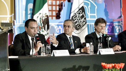 Durante su participación, el gobernador del estado reveló que el mercado mexicano ha crecido anualmente 11 por ciento.