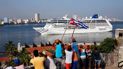 El crucero “Adonia” efectuará dos viajes al mes de Miami a Cuba, Carnival Cruise informó en su página en internet.