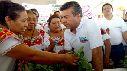 El candidato priísta a gobernador, Mauricio Góngora, puntualizó que en el corazón de la zona maya se siente “en casa”, porque aquí vive gente que mira de frente y no traiciona.