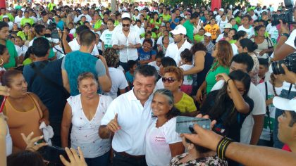En el nuevo gobierno estatal habrá nuevas reglas, señala Mauricio Góngora Escalante ante trabajadores.