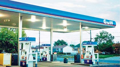 Se abren camino empresas extranjeras como Gulf, sin la marca de Petróleos Mexicanos, a fin de generar una sana competencia con las gasolinerías asentadas.