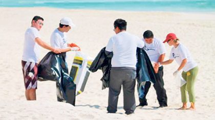 En Quintana Roo falta una cultura de limpieza en las playas públicas, al tenerse que levantar los desechos orgánicos e inorgánicos de manera constante.