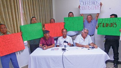 La oposición a la actual dirigencia de los taxistas advirtió que todo se encuentra listo para manipular la Asamblea General del Sindicato de Taxistas Andrés Quintana Roo.