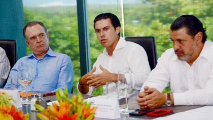 "Emprendedores tendrán puertas abiertas en mi gobierno" dice Remberto Estrada en reunión con NAFIN.