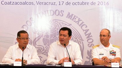Miguel Ángel Osorio Chong asegura que se atenderá la inseguridad de cada zona y región de Veracruz.