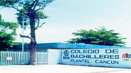 Los trabajadores del Colegio de Bachilleres amagan con un paro de labores este jueves, ante la falta de pago de 200 millones de pesos.