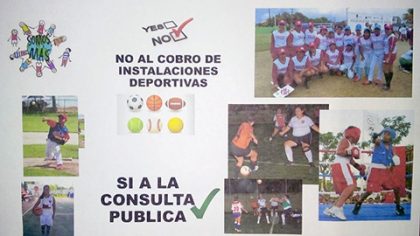 Instalan mantas y cartelones en las unidades, solicitando al cabildo que el uso de los espacios deportivos en Cozumel sean gratuitos.