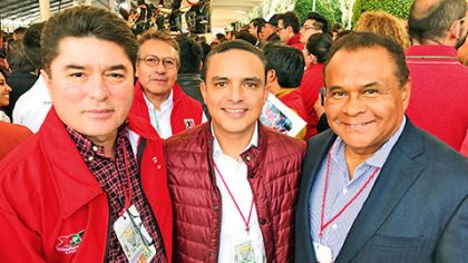 La delegación de Quintana Roo en el Consejo Político Nacional la encabezó el diputado Raymundo King de la Rosa.